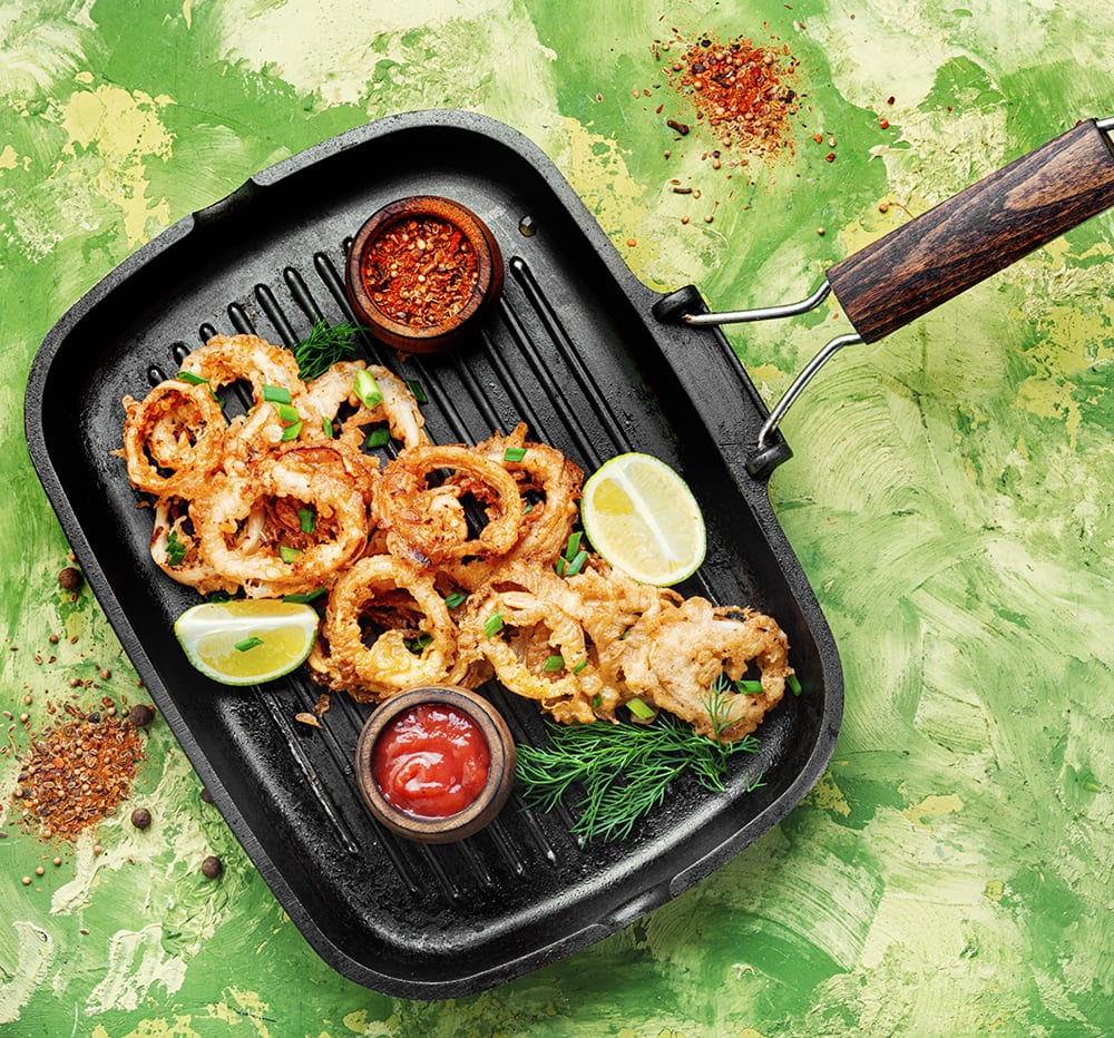 Crispy fried squid rings